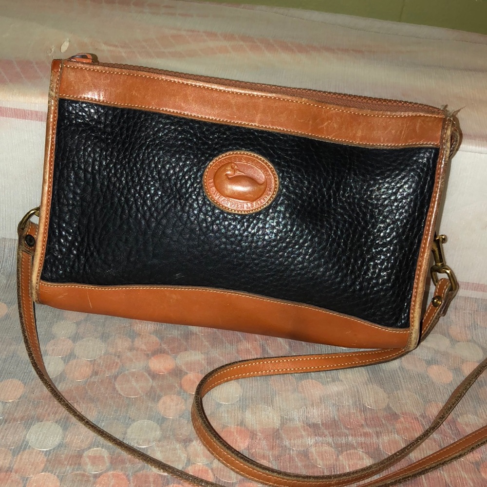 Dooney & Bourke AWL Vintage Bags - Picture 6 of 8